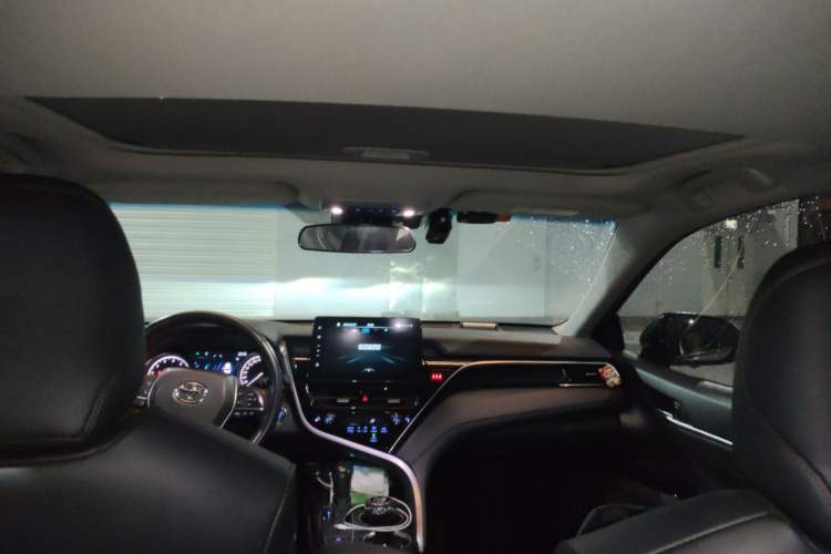 Used Toyota Camry 2021 2.0G Luxury Edition Headliner