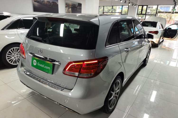 Used Mercedes-Benz B-Class 2015 B 200 Sport Edition
