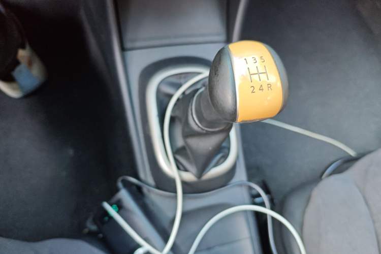 Used Nissan Sylphy 2018 Classic 1.6XE Manual Comfort Edition Gear Lever
