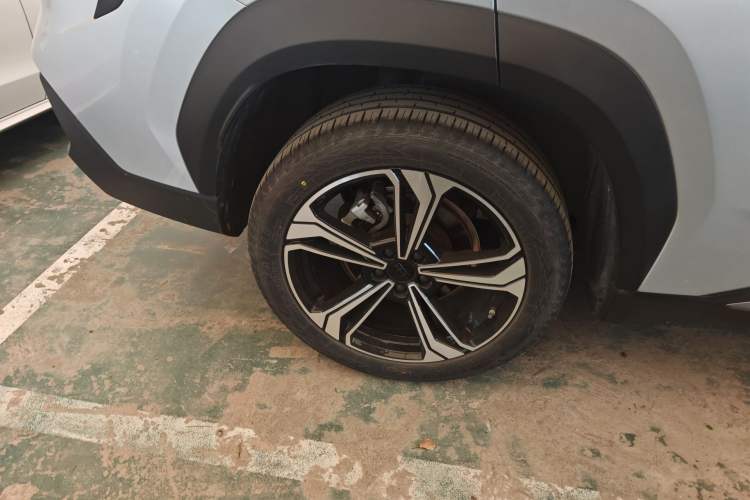 Used Geely Galaxy L7 2025 EM-i 115km Exploration+ Edition