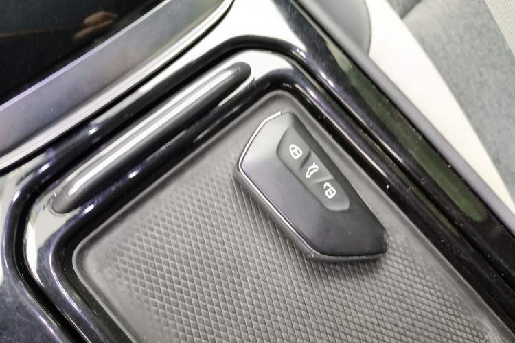 Used Volkswagen ID.4 CROZZ 2022 Standard Range PURE Edition