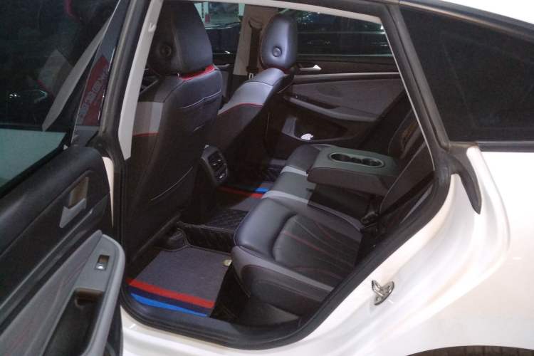 Used Volkswagen Lamando 2022 Lingdu L 280TSI DSG Spicy Edition Left Rear Seat