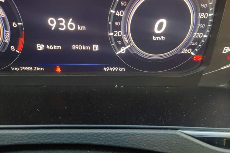 Used Volkswagen Magotan GTE Plug-in Hybrid 2022 GTE Luxury Model Odometer Close Up