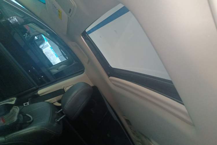 Used Honda Elysion 2016 2.4L Style Edition
