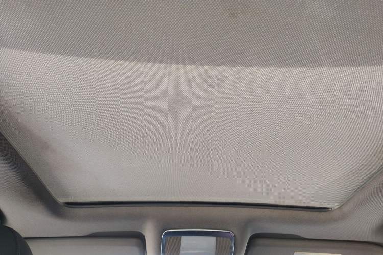 Used Zotye T600 2016 Sport Edition 2.0T DCT Prestige Model Headliner