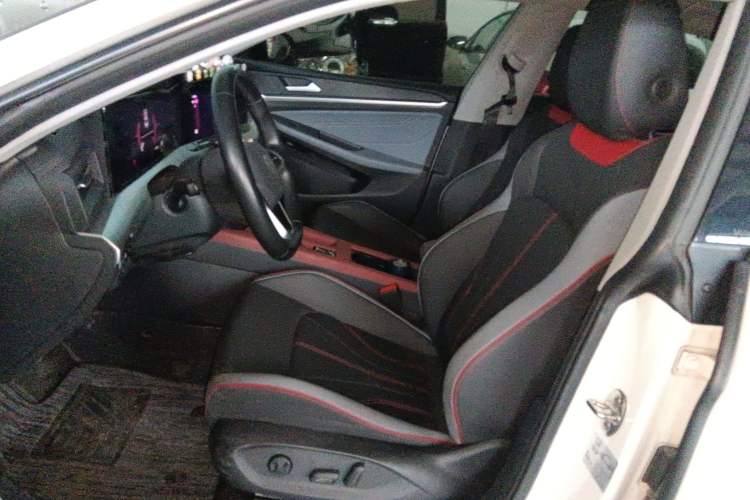 Used Volkswagen Lamando 2023 Lavida L 280TSI DSG Spicy Edition Left Front Seat