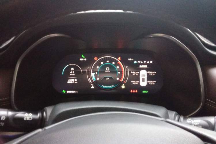 Used Wey VV6 2020 2.0T Two-Wheel Drive Smart Enjoyment+ Instrument Cluster