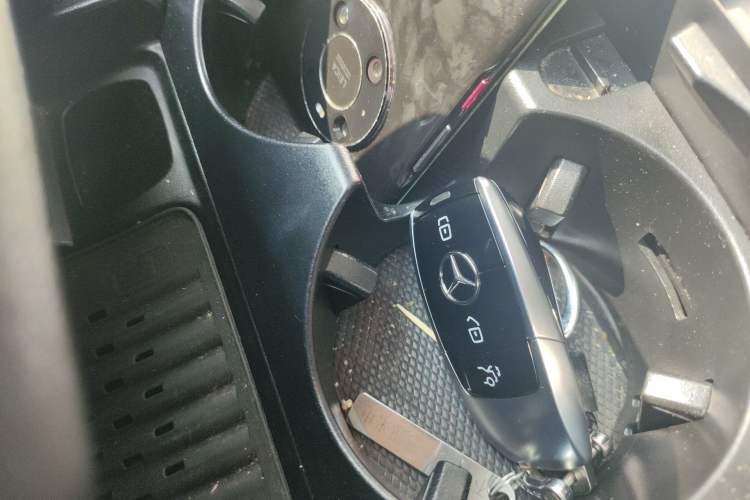 Used Mercedes-Benz E-Class 2019 E 200 L 4MATIC
