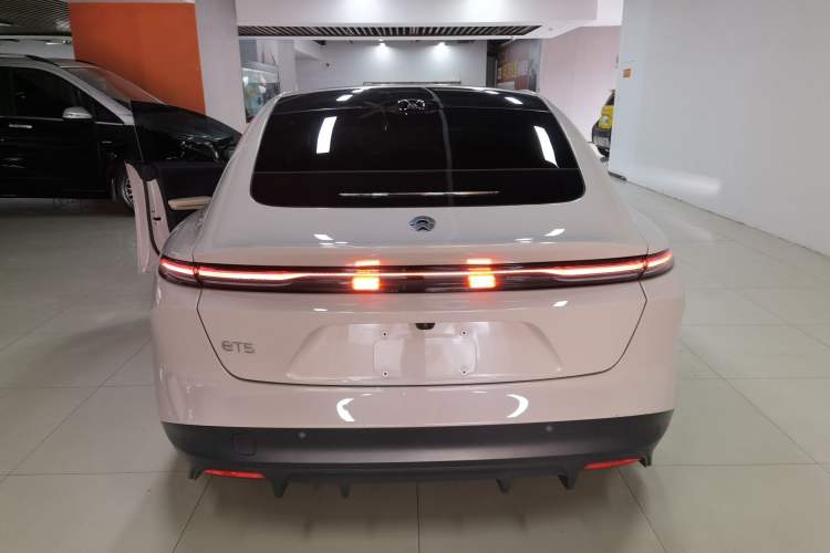 Used Nio ET5 2022 75 kWh
