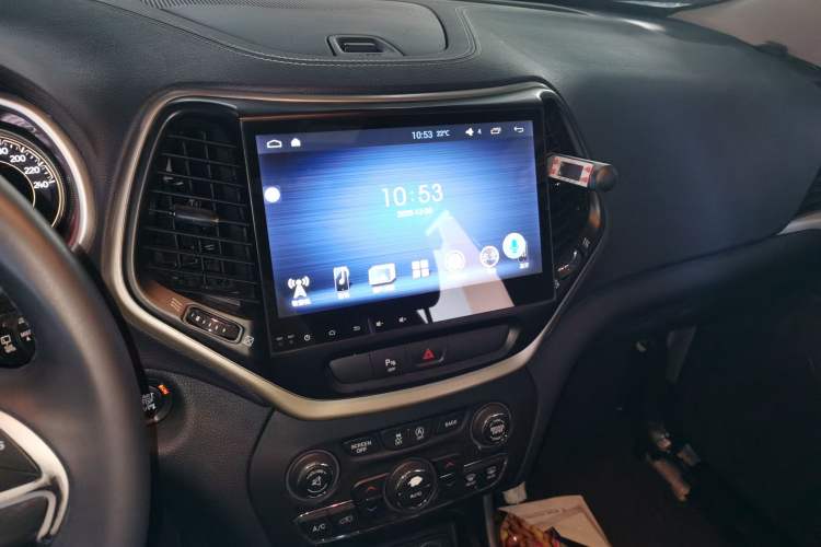 Used Jeep Cherokee 2016 2.4L Leading Edition