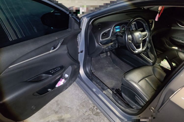 Used Buick GT 2018 18T Automatic Elite Model