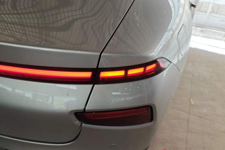 Used XPeng P7 2020 670E
