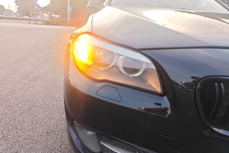 Used BMW 5 Series 2011 523Li Luxury Model