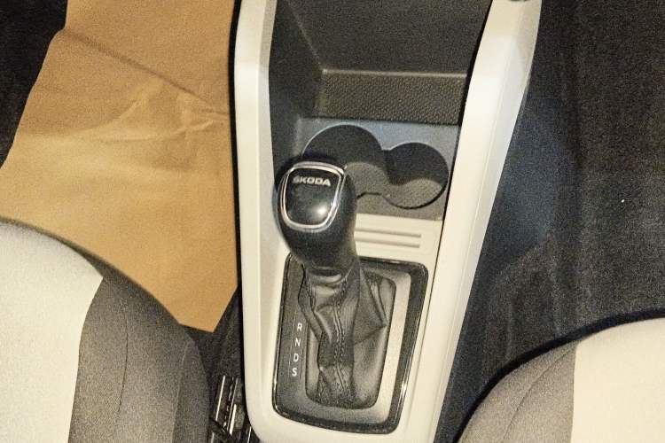 Used Skoda Fabia 2015 1.4L Automatic Front-Drive Model