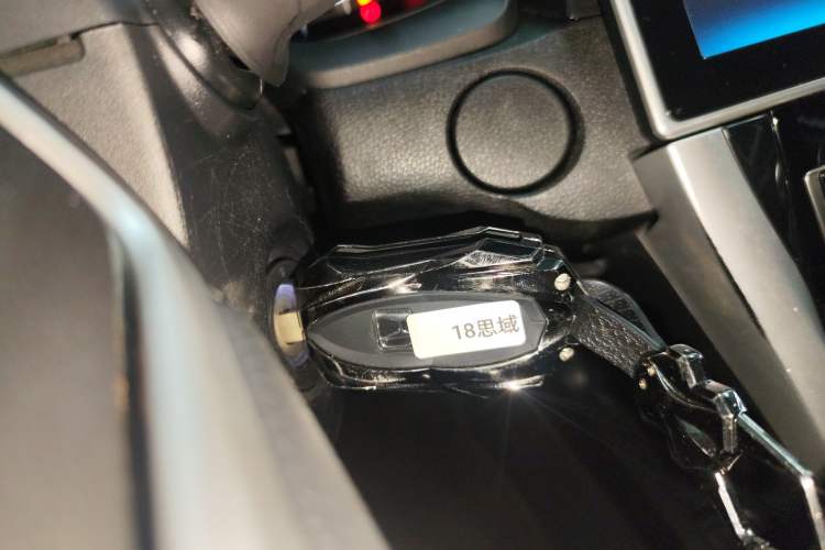 Used Honda Civic 2016 180TURBO CVT Comfort Version
