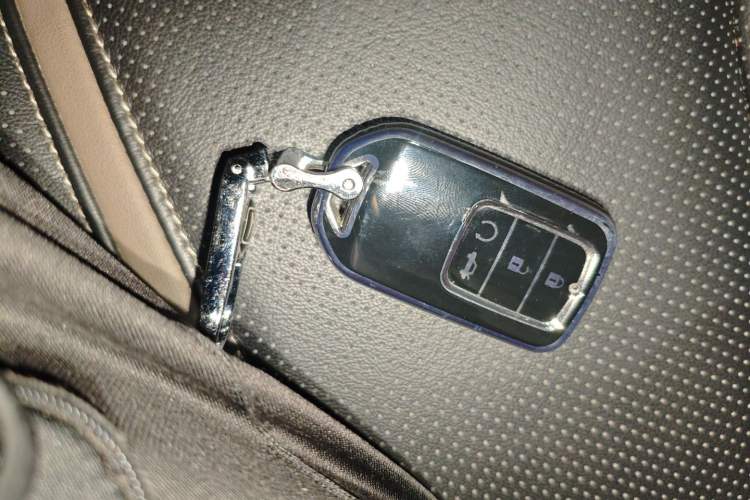 Used Honda UR-V 2020 370TURBO Two-Wheel Drive Luxury Edition
