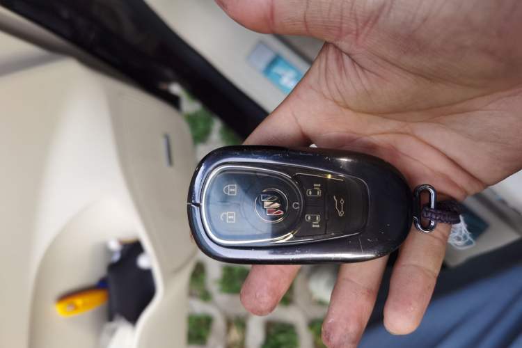 Used Buick GL8 2020 Avenir Avia Six-Seat Deluxe Edition