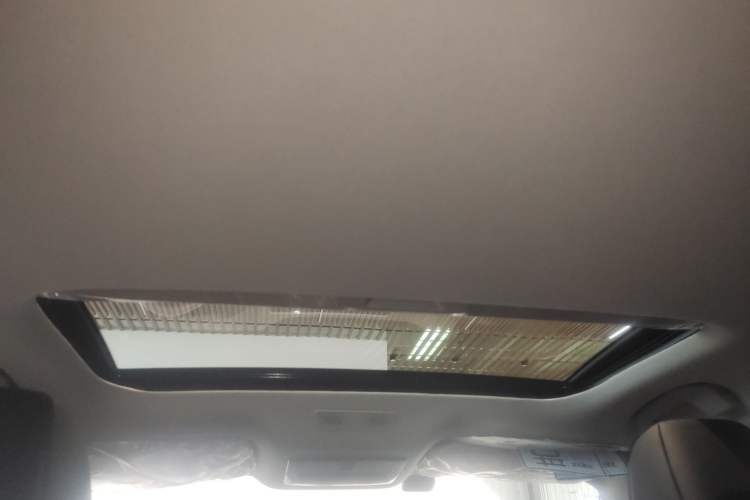 Used Nissan Sylphy 2023 Revised 1.6L CVT Enjoyment Edition Headliner