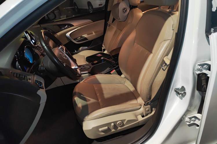 Used Buick Regal 2012 2.0L Luxury Edition