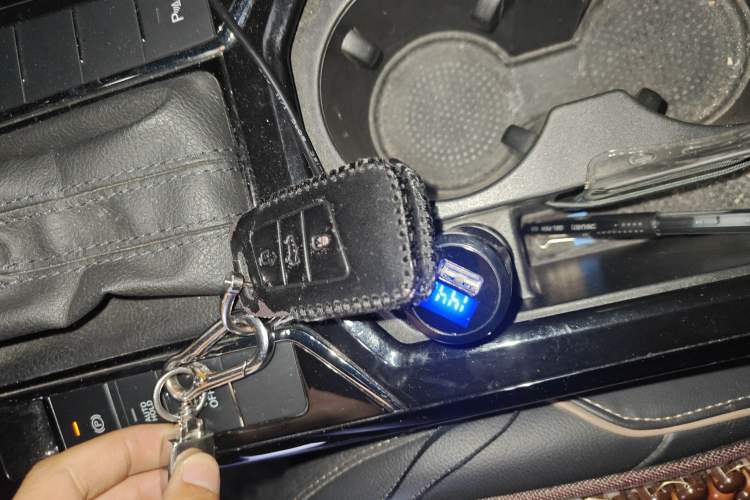 Used Volkswagen Passat 2019 330TSI Elite Edition China V Standard Vehicle Key