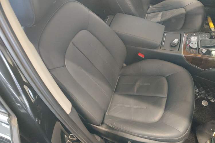 Used Audi A6L 2017 30 FSI Comfort Model
