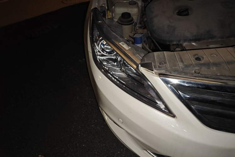 Used CHANGAN Eado 2015 1.6L Manual Luxury Model China IV Standard