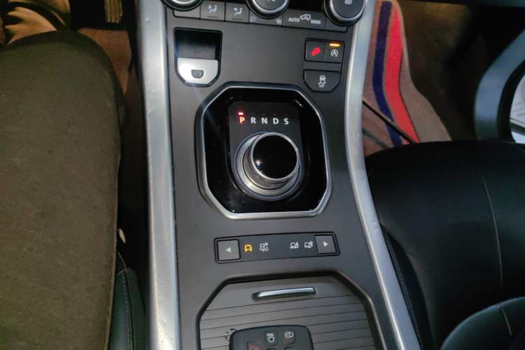 Used Land Rover Range Rover Evoque 2016 2.0T SE Smart Glow Edition
