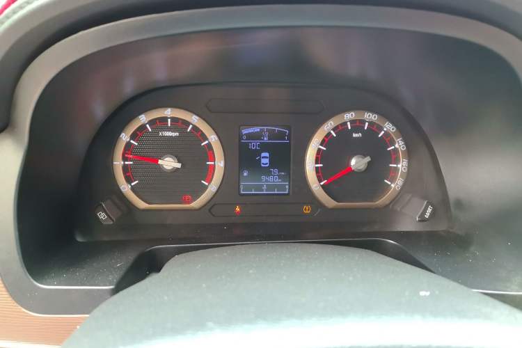 Used FORTHING Lingzhi 2020 M5L 1.6L Base Model 9 Seats