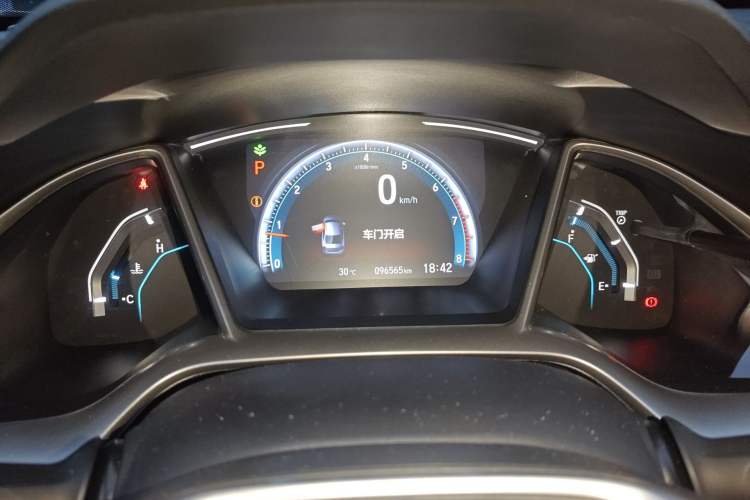 Used Honda Civic 2016 220TURBO CVT Luxury Edition