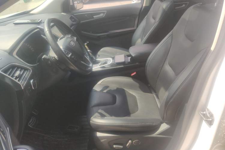 Used Ford Edge 2016 EcoBoost 245 Four-Wheel Drive Titanium 7-Seater Left Front Seat