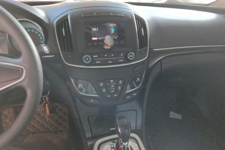 Used Buick Regal 2015 1.6T Leading Technology Model