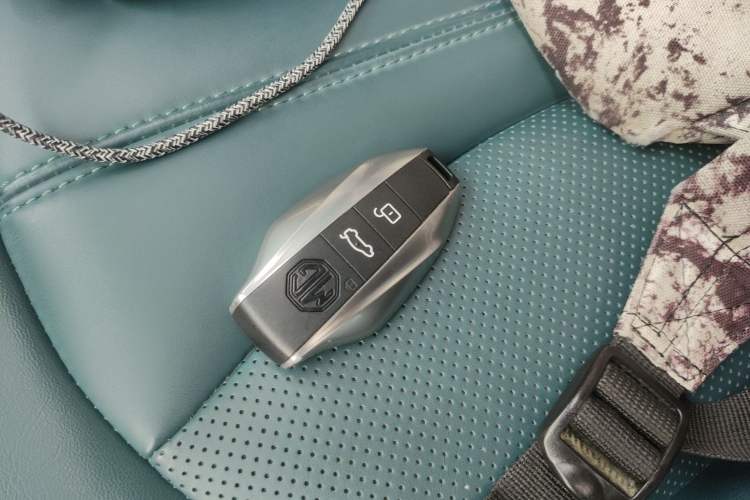 Used MG 7 2023 2.0T Automatic Trophy+ Ignition Glory Edition
