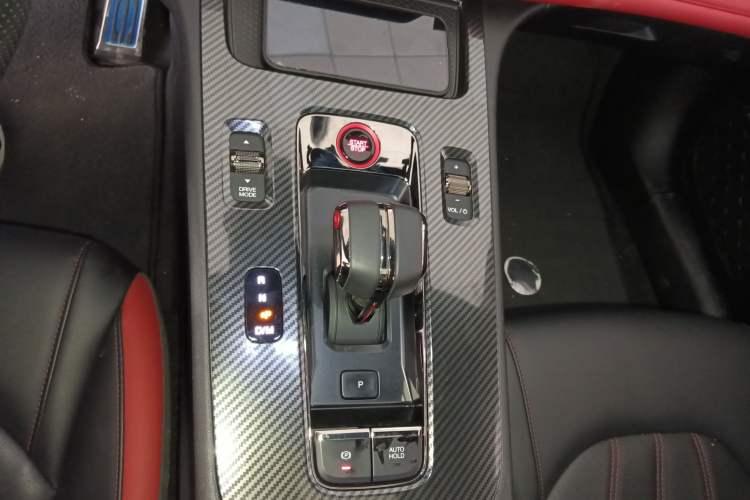 Used GAC Trumpchi EMPOW 2021 270T DCT J16 Version Gear Lever