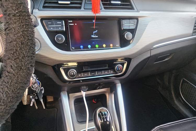 Used Geely Auto Vision X3 2017 1.5L Manual Luxury Model
