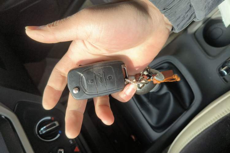 Used Wuling Hongguang 2021 1.5L Facelifted S Comfort Version with Electric Power Steering LAR