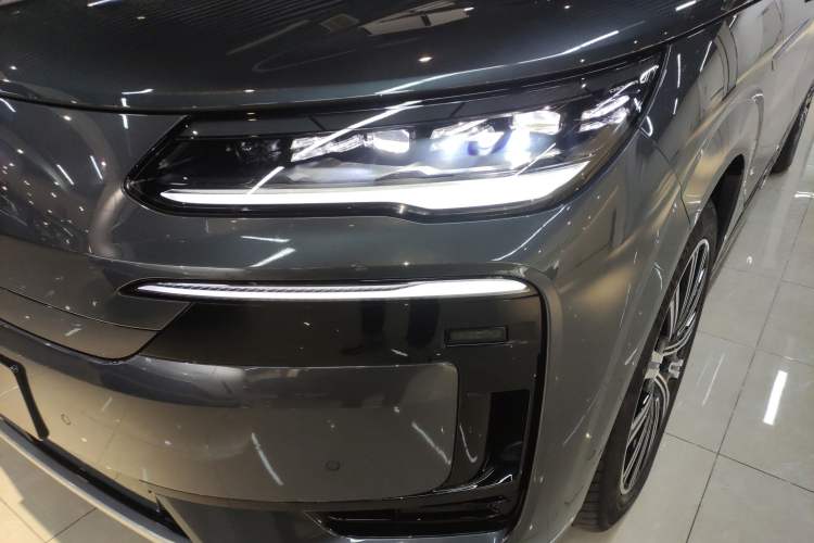 Used Denza N9 2025 Prestige Version