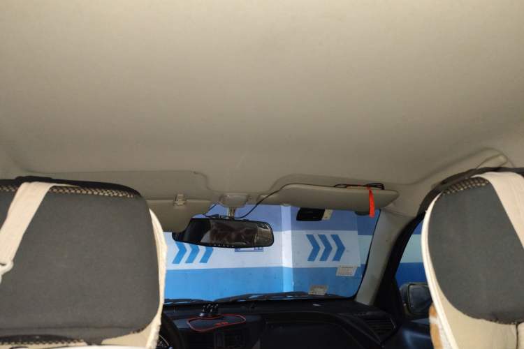 Used FAW Xiali N7 2015 1.3L Automatic Luxury Model Headliner