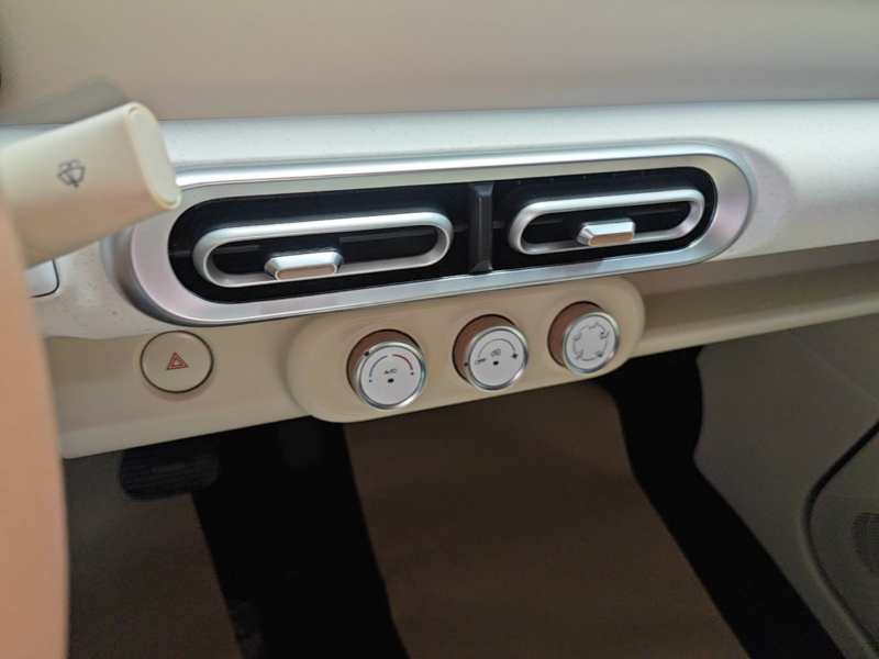 Used Wuling Hongguang MINIEV 2024 3rd Generation 215km Youth Edition — 12