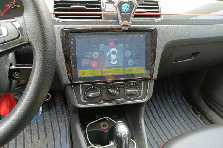 Used Volkswagen Santana 2017 Haval H9 1.6L Automatic Comfort Edition Audio And AC Panel