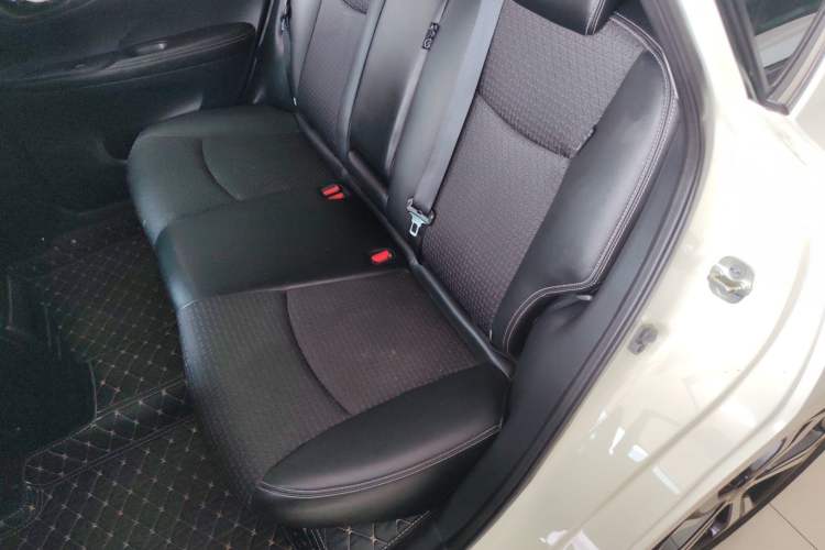 Used Nissan Tiida 2019 1.6L CVT Smart Drive Version China VI Standard Left Rear Seat