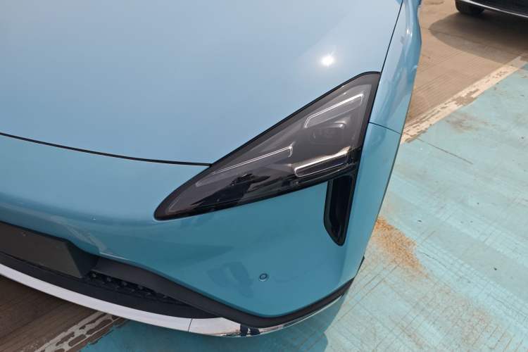 Used Baojun Yunhai 2024 600km Pure Electric Version Left Front Headlight