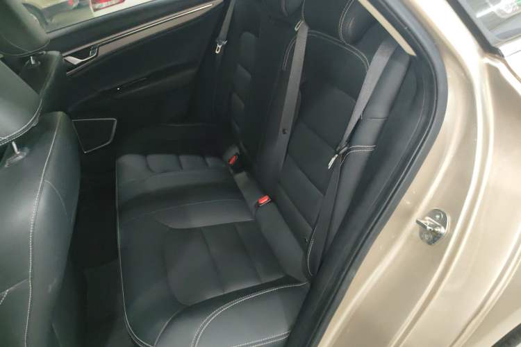 Used Geely Auto Emgrand GL 2018 1.4T Manual Elite Smart Connectivity Version