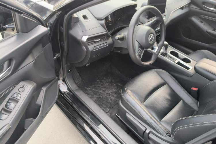 Used Nissan Teana 2021 2.0L XE Exclusive Edition Driver Seat