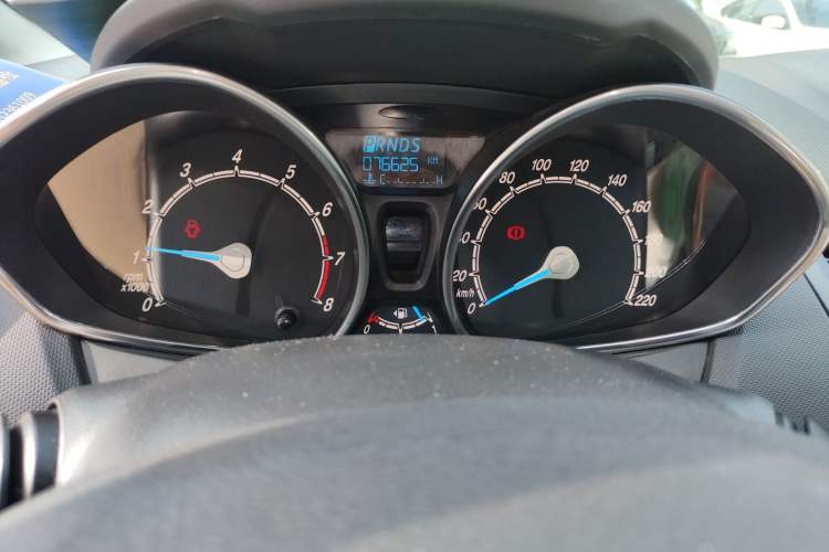 Used Ford Fiesta 2013 Sedan 1.5L Automatic Fashion Edition Odometer Close Up