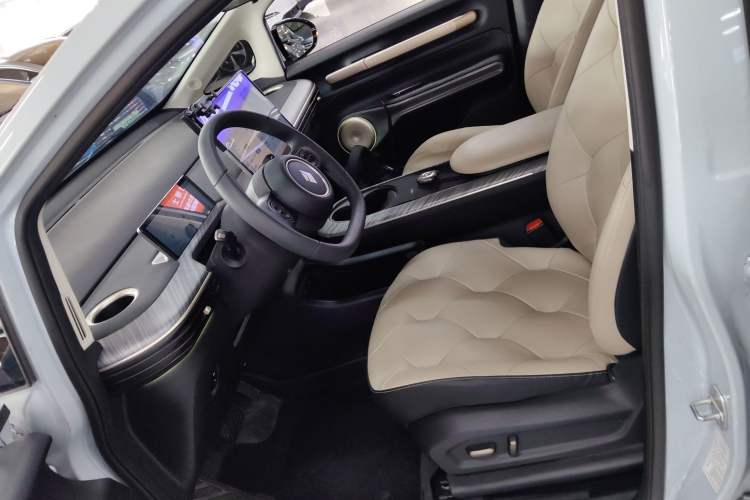 Used Baojun Cloud 2023 460 Max Lingxi Version