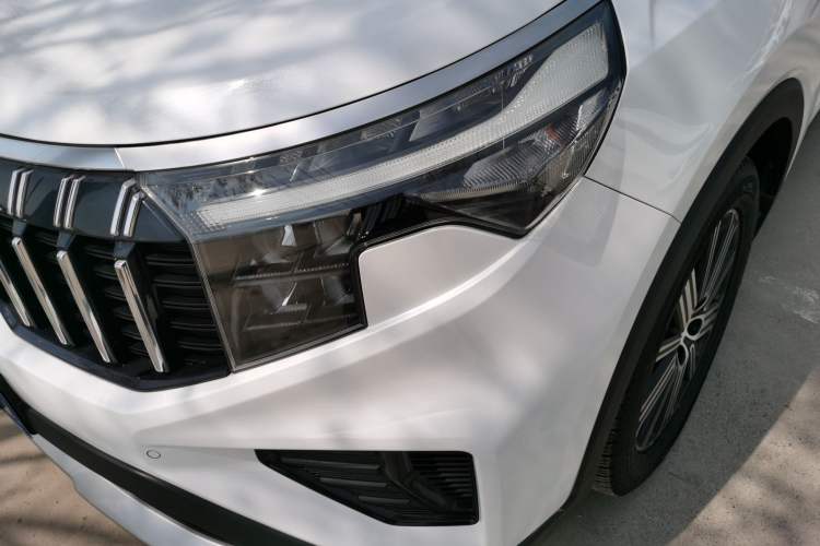 Used Kia Sportage R 2021 Ace 2.0L Splendid Edition Left Front Headlight