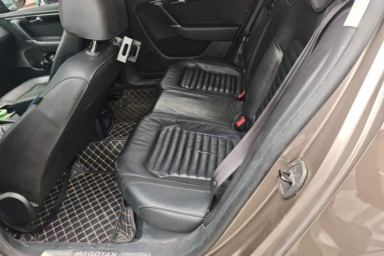 Used Volkswagen Magotan 2012 Revised Version 2.0 TSI Luxury Edition