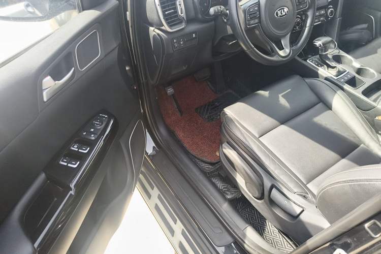 Used Kia KX5 2016 2.0L Automatic 2WD GLS