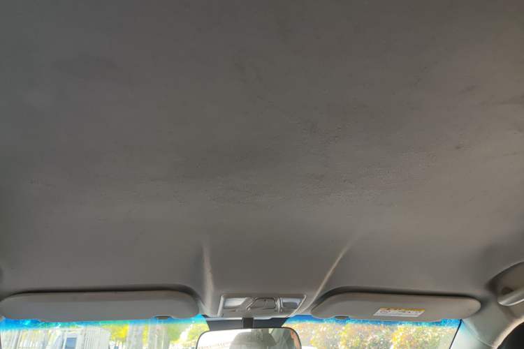 Used JETOUR X70M 2022 1.5T Manual Advanced Partner Version 5 Seats Headliner