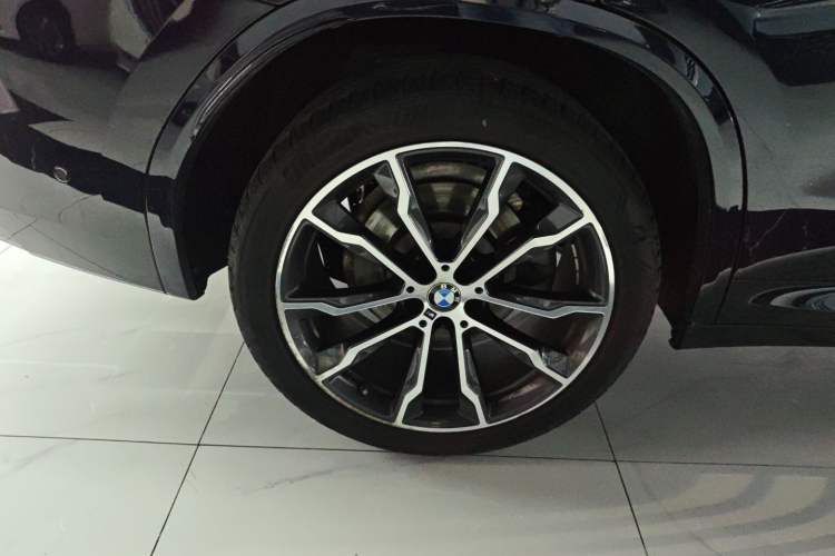 Used BMW X3 2022 Facelift xDrive30i Luxury Edition M Night Edition Package Right Rear Wheel Hub